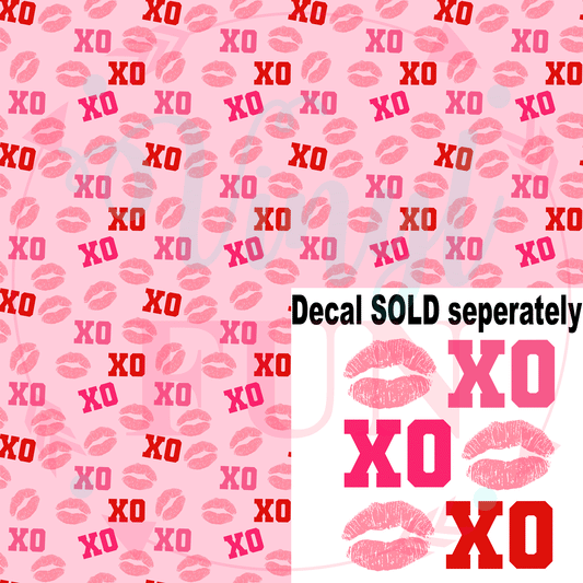 XOXO & Lips Pattern