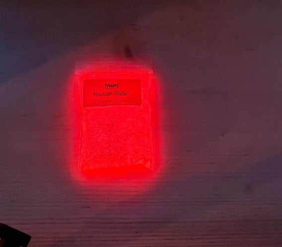 Vermillion Glitter-GLOW