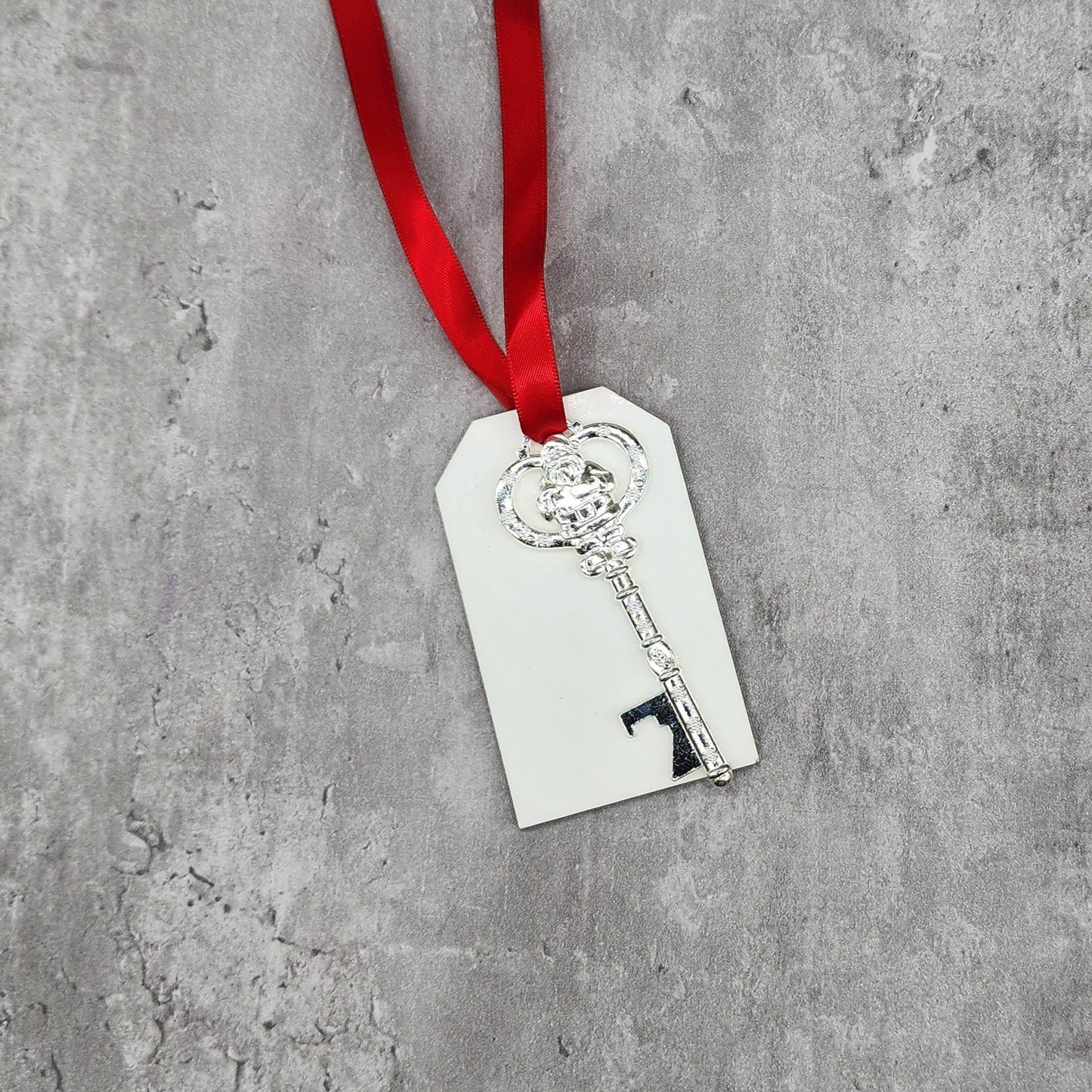 Silver Santa Magic Key With Tag